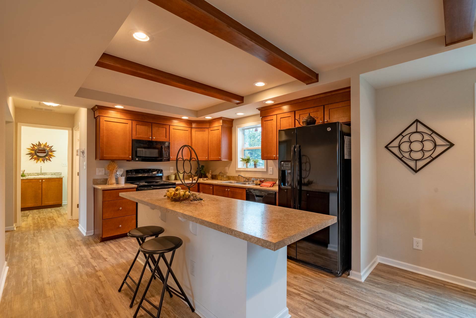 Brochure Yates Home Sales